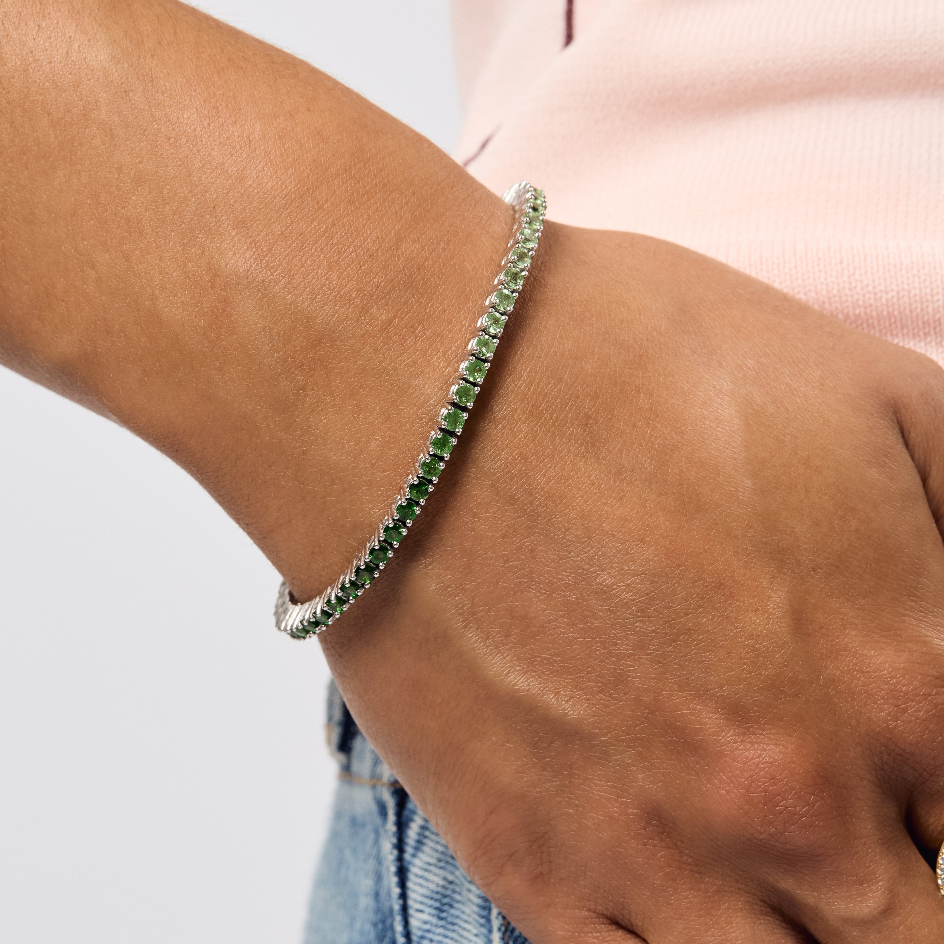 Graduated Green Sapphire Tennis Bracelet